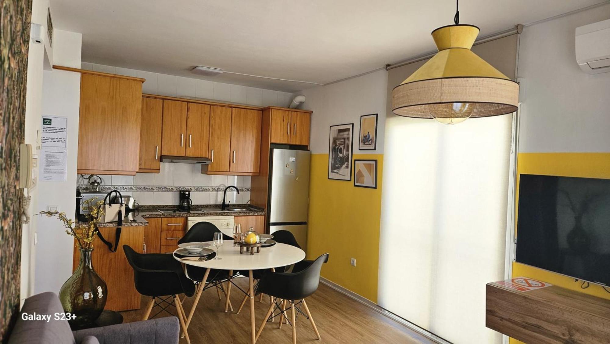 Apartamento Yellow Garrucha Ngoại thất bức ảnh